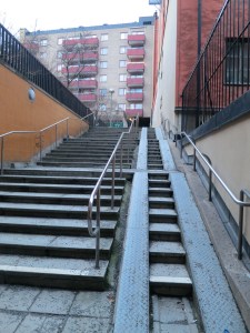 גרם מדרגות טיפוסי בסטוקהולם (צילום: נ.ב.). בשנה הבאה בירושלים?